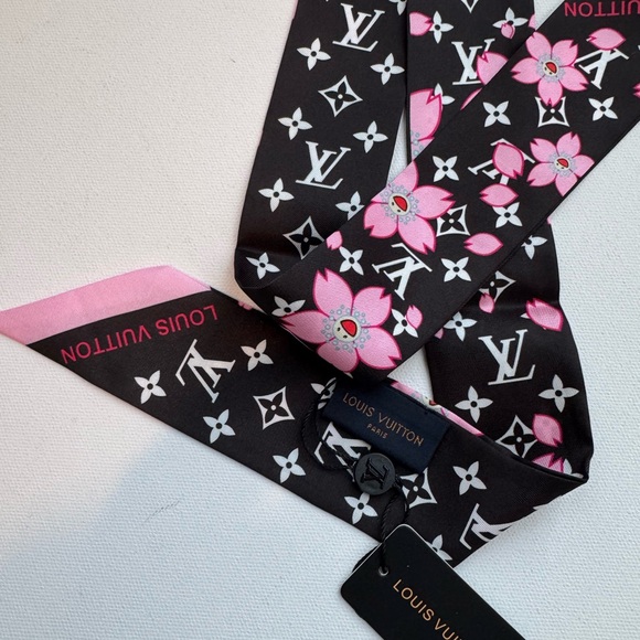 Brand new LUXE designer Twilly cherry blossom $225 - Picture 5 of 6